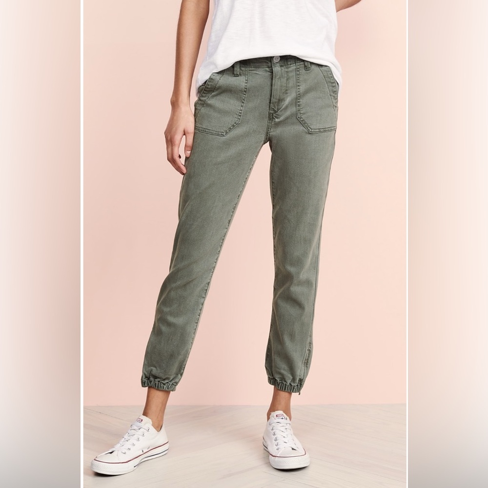 Paige Maislie Joggers in Vintage Ivy Green
